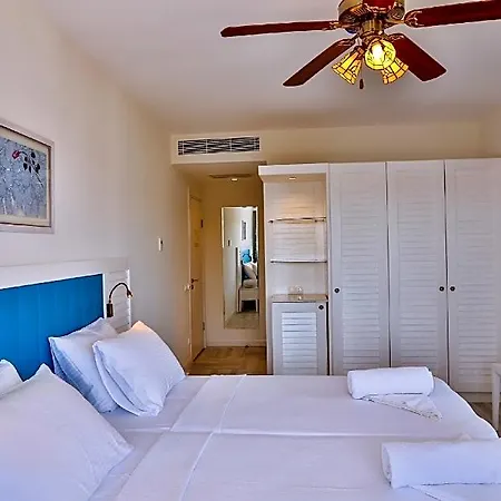 Hotel Livia 3*