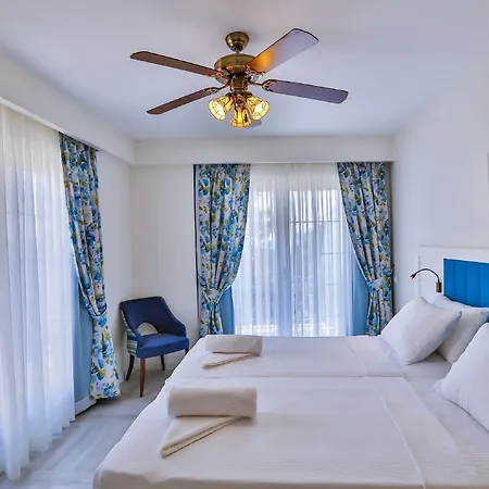 Hotell Livia 3*